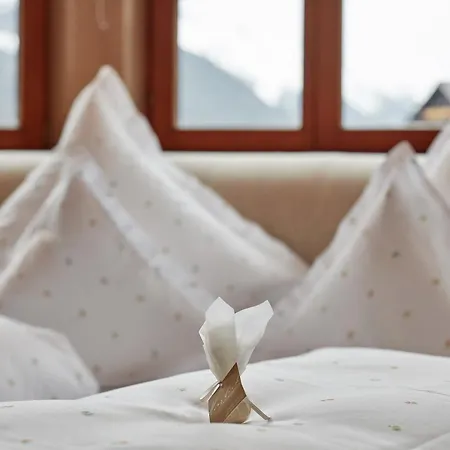 Bergschloessl - Very Special 4* سانكت أنتون ام ارلبرغ