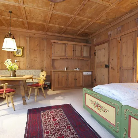 فندق Bergschloessl - Very Special 4*